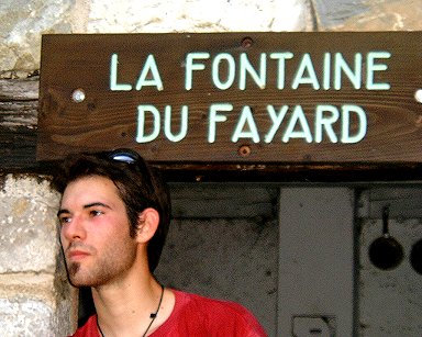 Un retardataire arrive